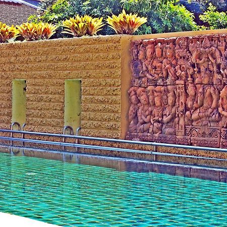 Royal Lee Resort And Spa Nai Yang Exterior photo