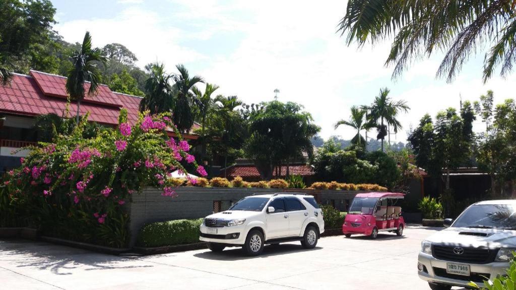 Royal Lee Resort And Spa Nai Yang Exterior photo
